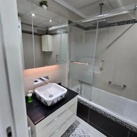 Apartamento Estudio Ii Vistas Mar Nearby Train, Airport Málaga *