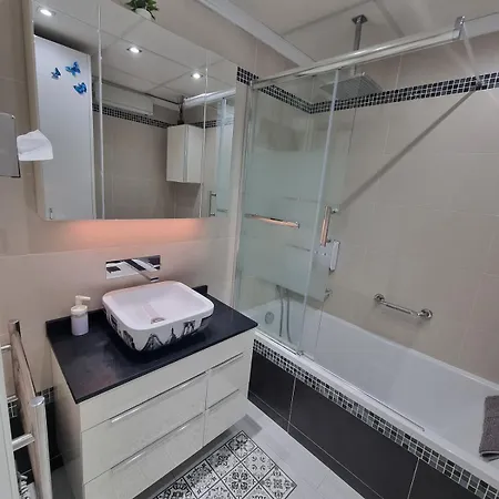 Апартаменты Estudio Ii Vistas Mar Nearby Train, Airport Malaga Торремолинос