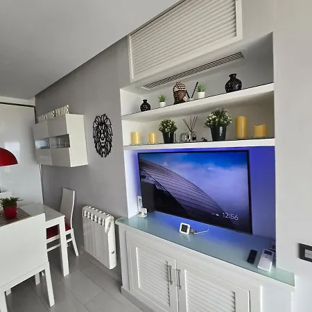 Apartment Estudio Ii Vistas Mar Nearby Train, Airport Malaga Torremolinos