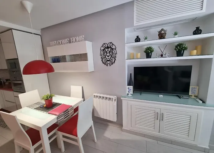 Estudio Ii Vistas Mar Nearby Train, Airport Málaga Apartamento *