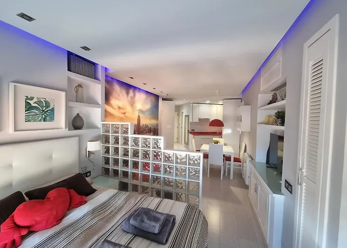 Apartamento Estudio Ii Vistas Mar Nearby Train, Airport Málaga *