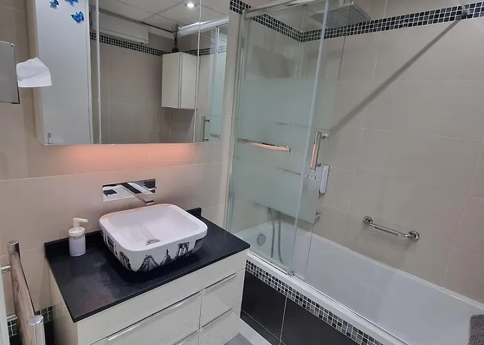 Апартаменты Estudio Ii Vistas Mar Nearby Train, Airport Malaga Торремолинос