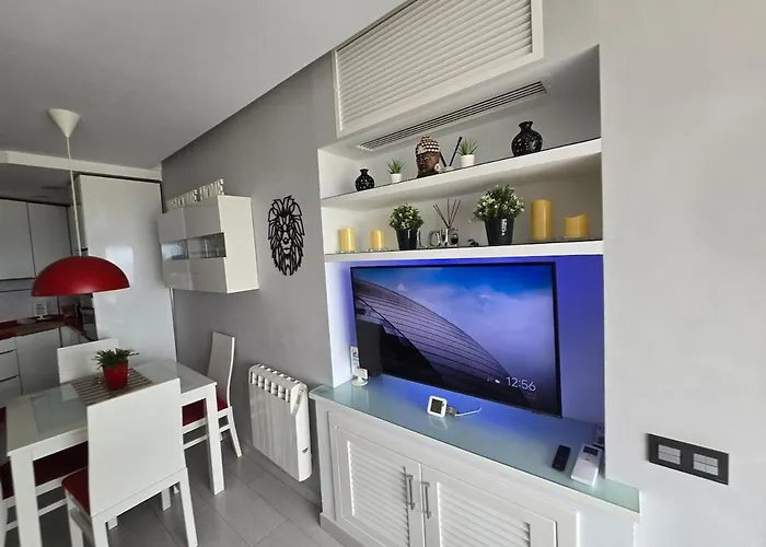 Apartamento Estudio Ii Vistas Mar Nearby Train, Airport Málaga Torremolinos