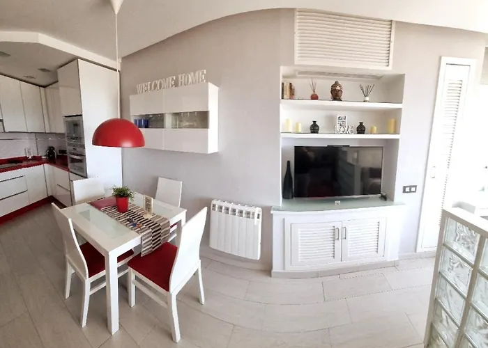 Estudio Ii Vistas Mar Nearby Train, Airport Málaga Apartamento